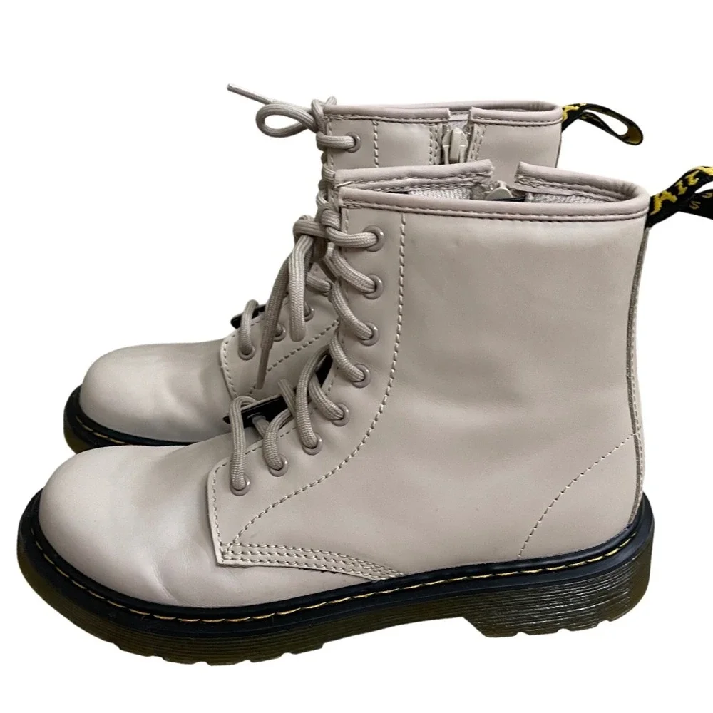 Dr Martens 25634 Kids Beige Leather Side Zip Combat Boots Size 3 US 2 UK euc